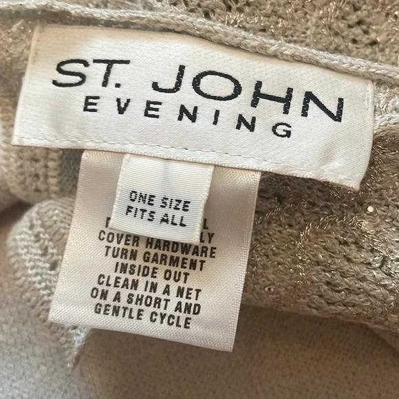 St John grey skirt and wrap (bw) - Picture 8 of 8